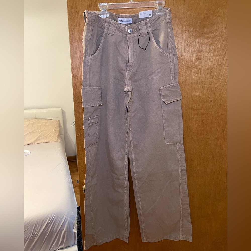 Tan cargo pants - U.S size 0